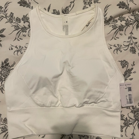 Lululemon Ebb to Train Sports Bra - Picture 9 of 14